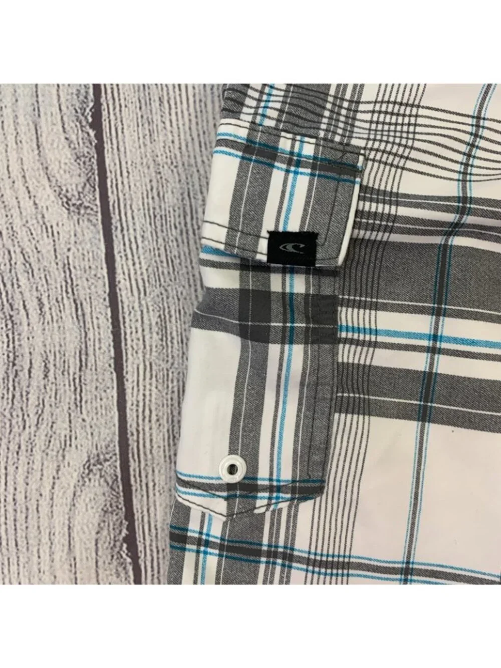 Men's O'Neill sz 31 Board Shorts Swim Trunks Plaid White Gray Blue
